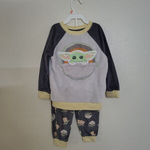 Disney Store The Child Fleece Pajama Set  Star Wars sz 4